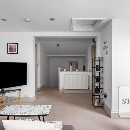 Cosy Apartment In Moulsham, Long Stays Welcome Chelmsford Exterior foto